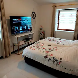 2-zimmer-ferienwohnung Mit Neuer Küche, Netflix, Garten Und Laufband , Hamburg Deutschland